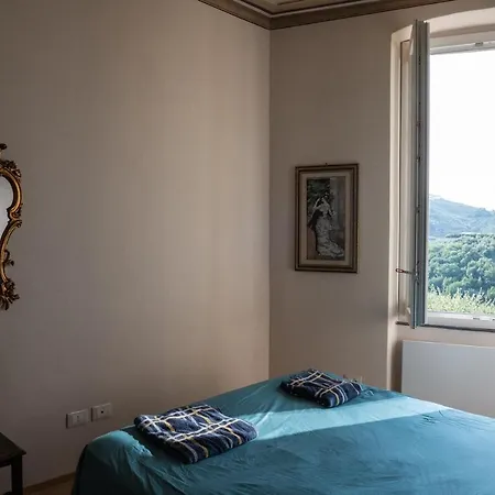 Smeralda - Italian Luxury Apt Overlooking Bay Of Portofino Apartmán *